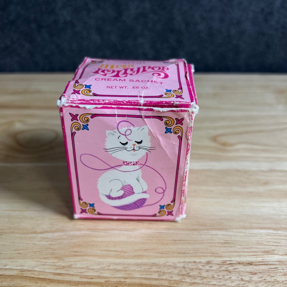 Vintage Avon Miss Lollypop Cream Sachet White Kitten Figurine with Original Box